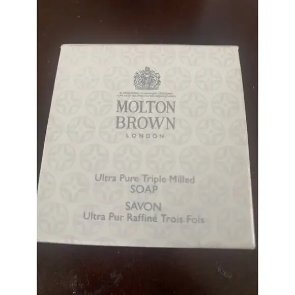 NWB Molton Brown London Ultra Pure Triple Milled Vegan Soap 45g/ 1.59oz - Picture 1 of 3